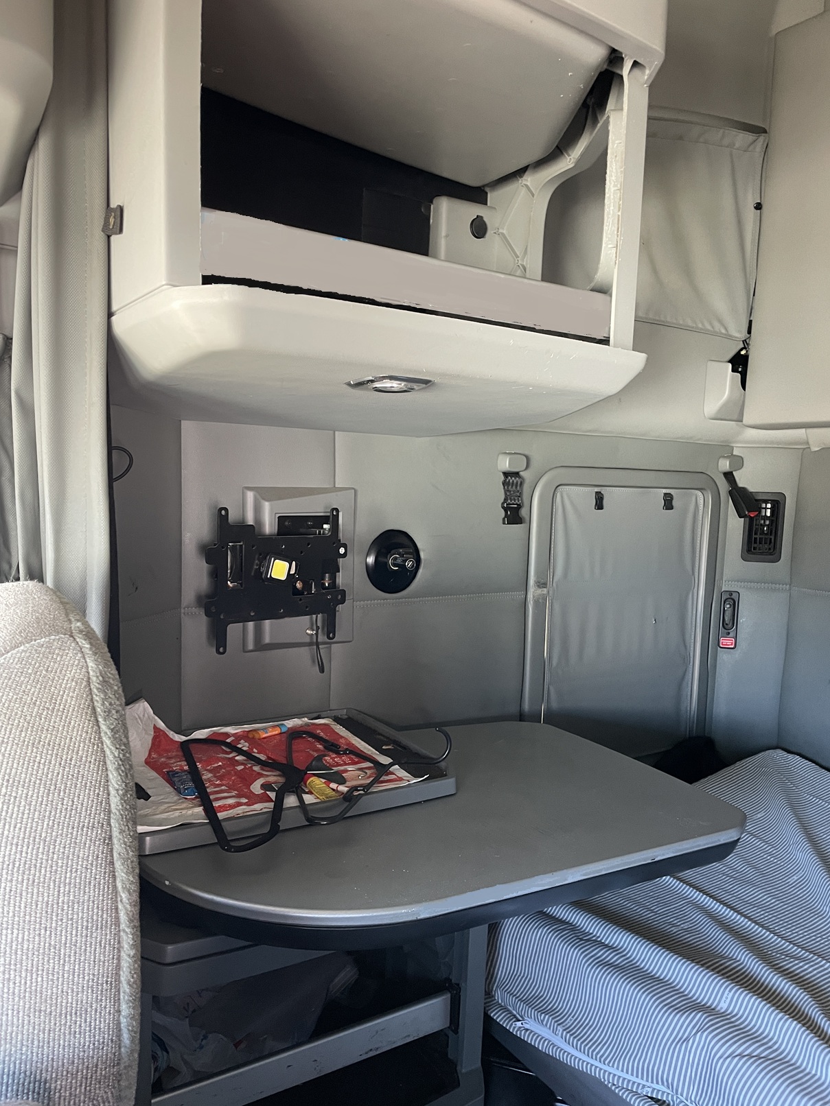 2020 KENWORTH T680 - Image 22